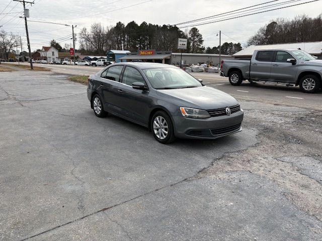2013 Volkswagen Jetta Image 3