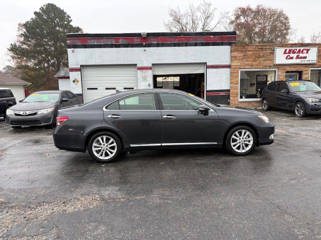 2010 Lexus ES Image 4