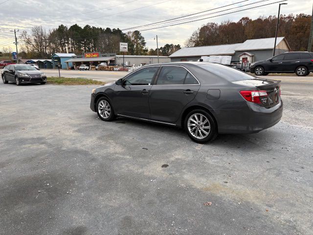 2012 Toyota Camry Image 8