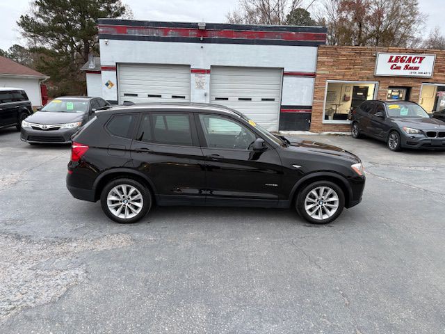 2017 BMW X3 Image 18