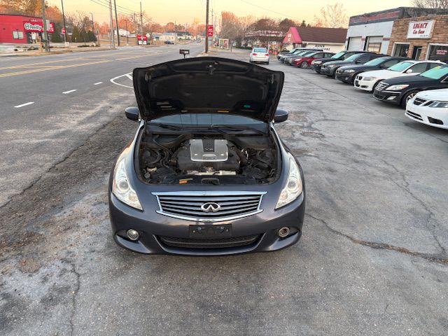 2011 INFINITI G25 Image 13