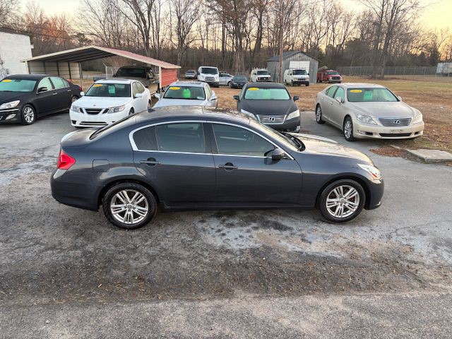 2011 INFINITI G25 Image 14