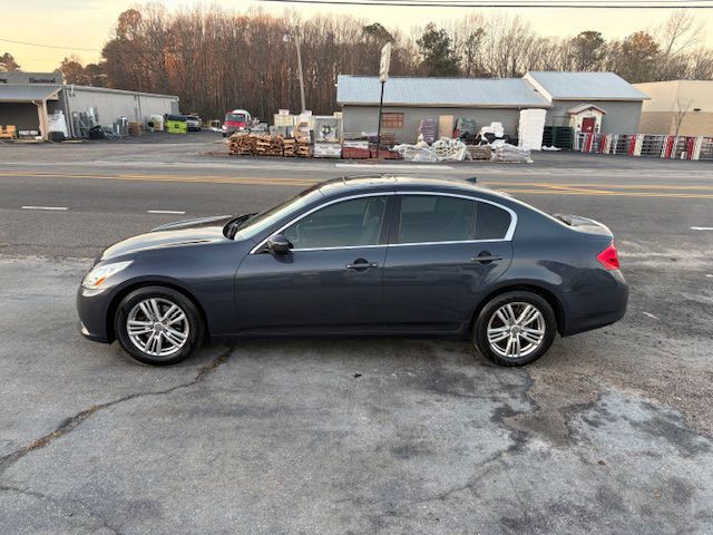 2011 INFINITI G25 Image 15