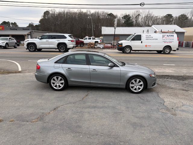 2010 Audi A4 Image 5