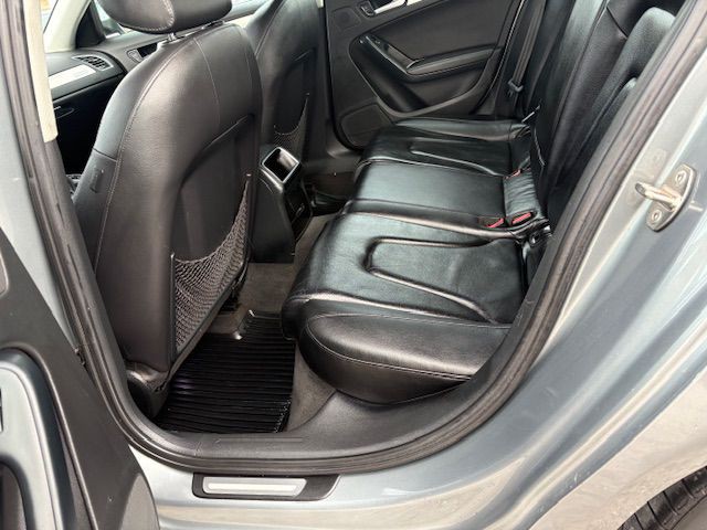 2010 Audi A4 Image 11