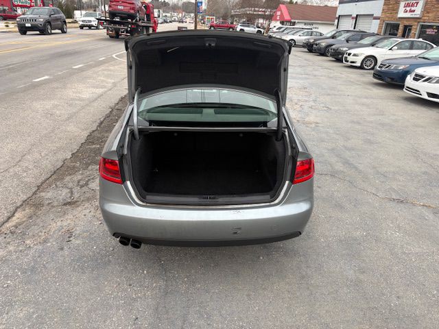 2010 Audi A4 Image 17