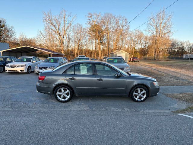 2009 Hyundai Sonata Image 4