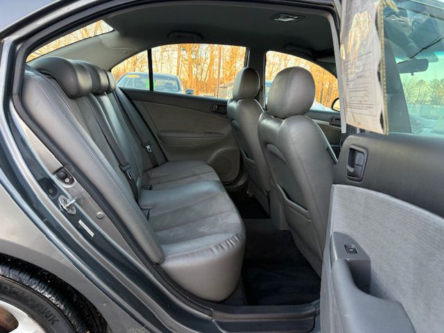 2009 Hyundai Sonata Image 13