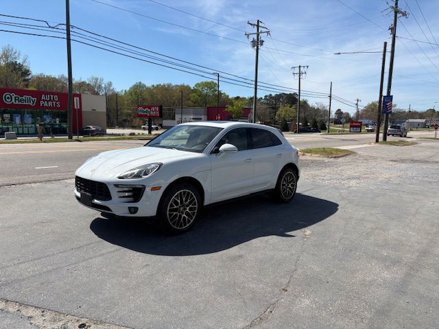 2016 Porsche Macan Image 3
