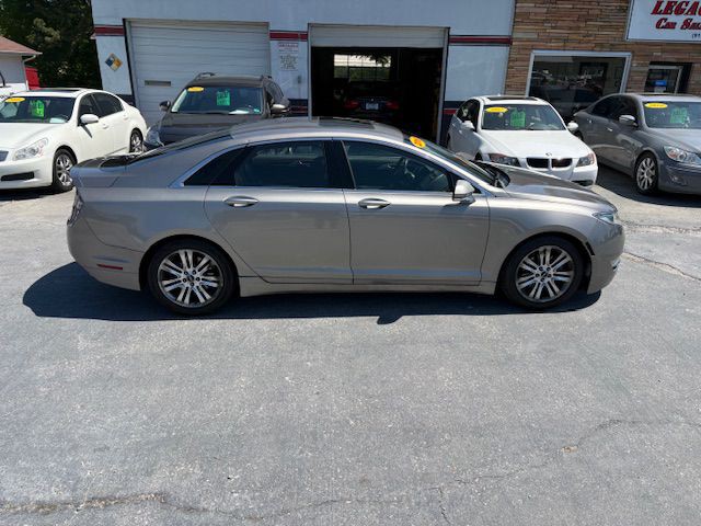 2016 Lincoln MKZ Image 18