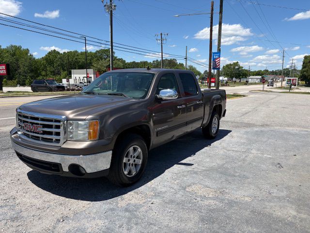 2007 GMC Sierra Image 3