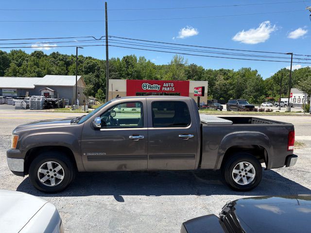 2007 GMC Sierra Image 17