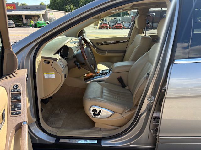 2006 Mercedes-Benz R-Class Image 11