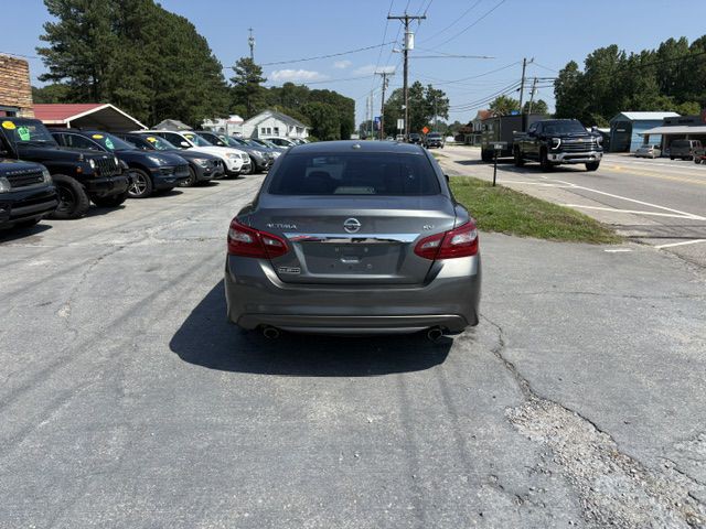 2018 Nissan Altima Image 7