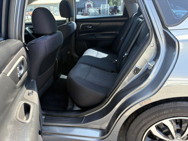 2018 Nissan Altima Image 14
