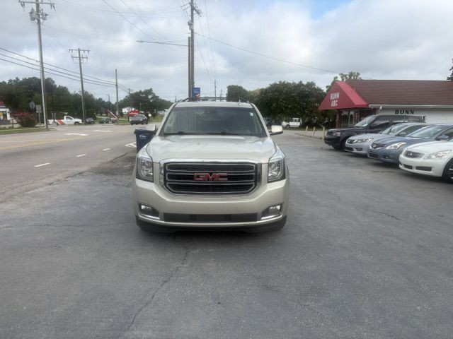 2017 GMC Yukon Image 2