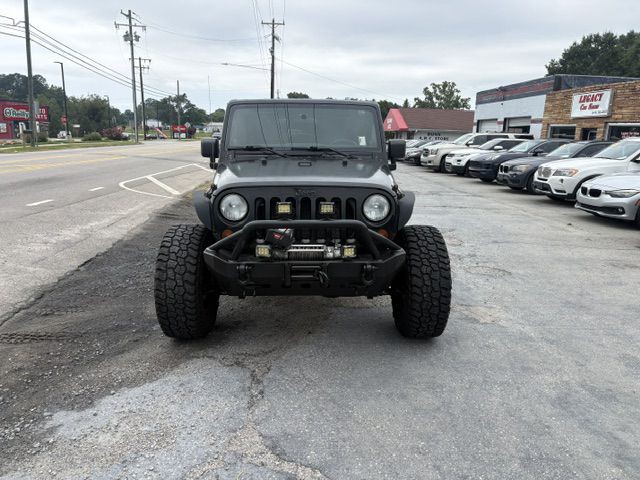 2011 Jeep Wrangler Image 2