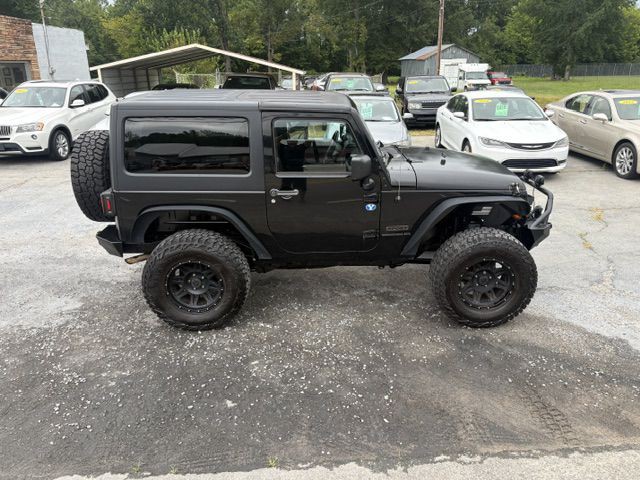 2011 Jeep Wrangler Image 18