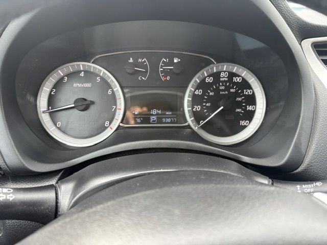 2013 Nissan Sentra Image 9
