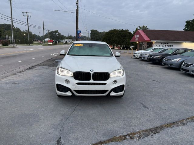 2016 BMW X6 Image 2