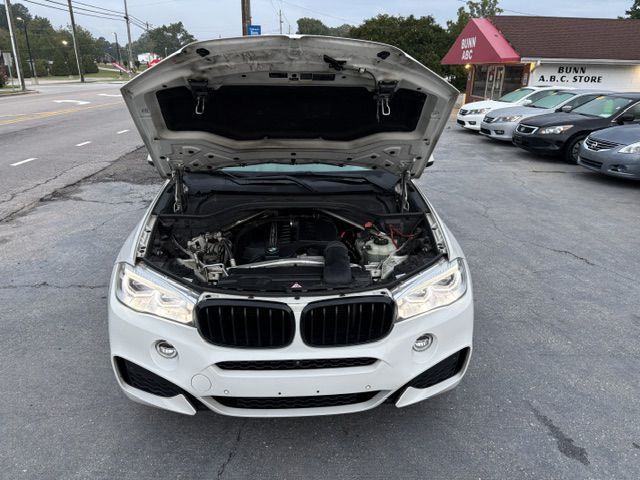 2016 BMW X6 Image 16