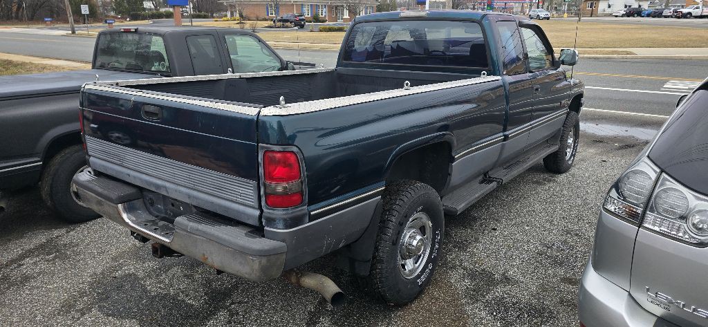 1995 Dodge Ram 2500 Image 3