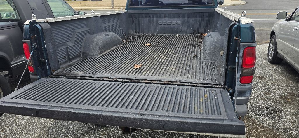 1995 Dodge Ram 2500 Image 26