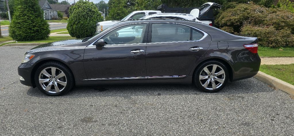 2008 Lexus LS Image 6