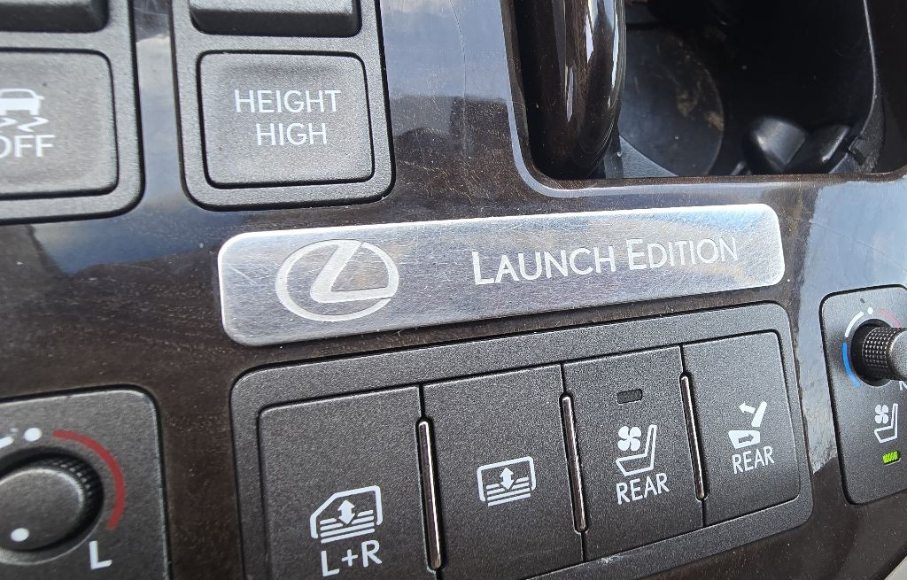 2008 Lexus LS Image 16