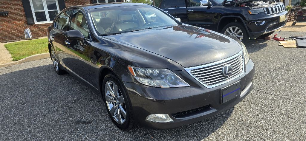 2008 Lexus LS Image 17