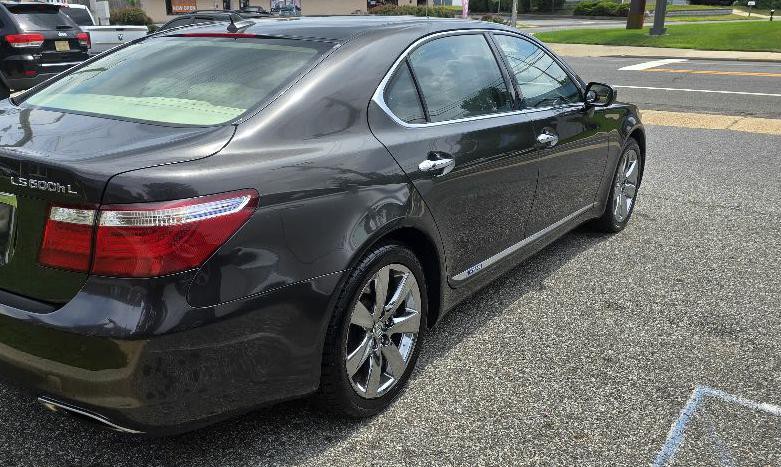 2008 Lexus LS Image 40