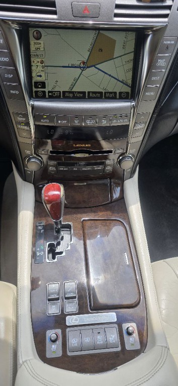 2008 Lexus LS Image 51