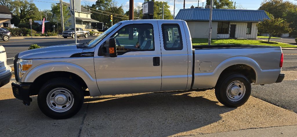 2013 Ford F-250 Image 13