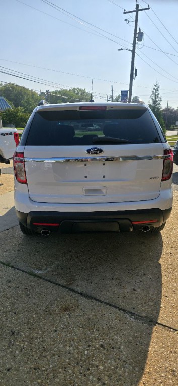 2014 Ford Explorer Image 8