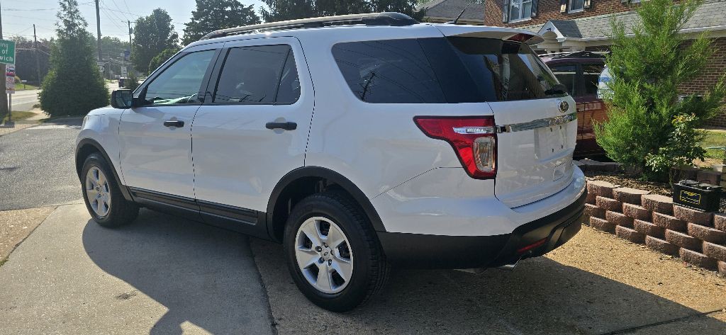2014 Ford Explorer Image 9