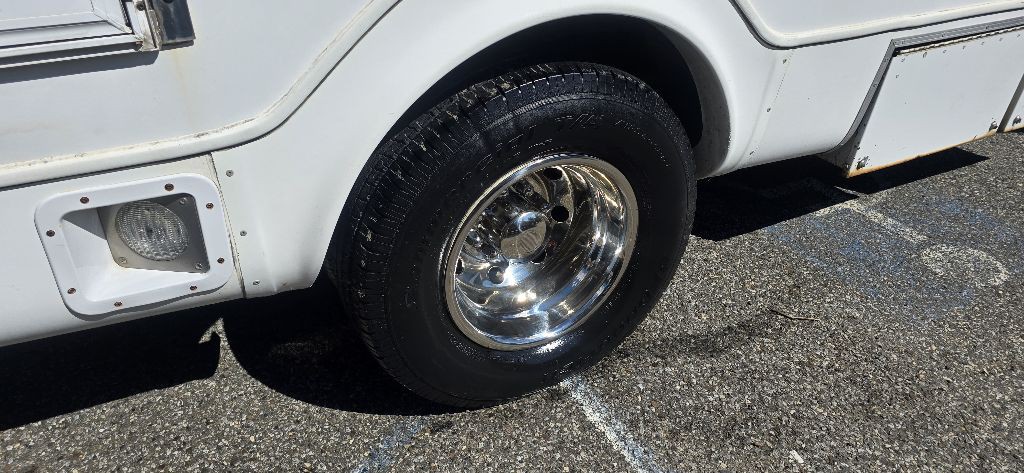 1998 Ford Econoline Image 14