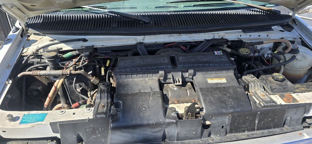 1998 Ford Econoline Image 37