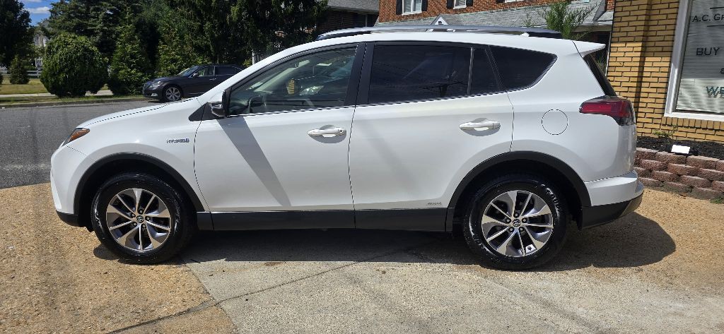 2018 Toyota Rav4 Image 7
