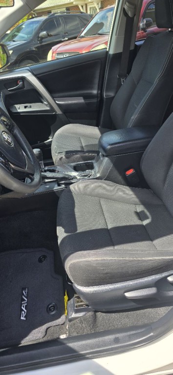 2018 Toyota Rav4 Image 12