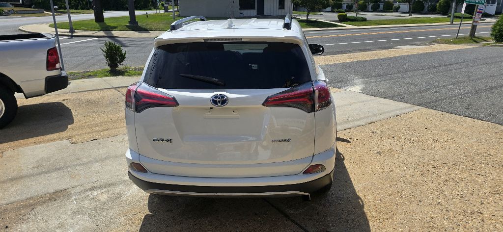 2018 Toyota Rav4 Image 14