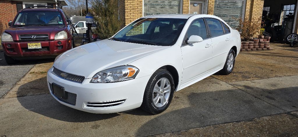 2016 Chevrolet Impala Image 2