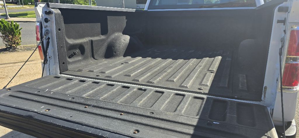 2014 Ford F-150 Image 25