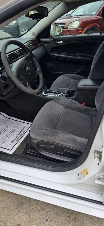2015 Chevrolet Impala Image 13