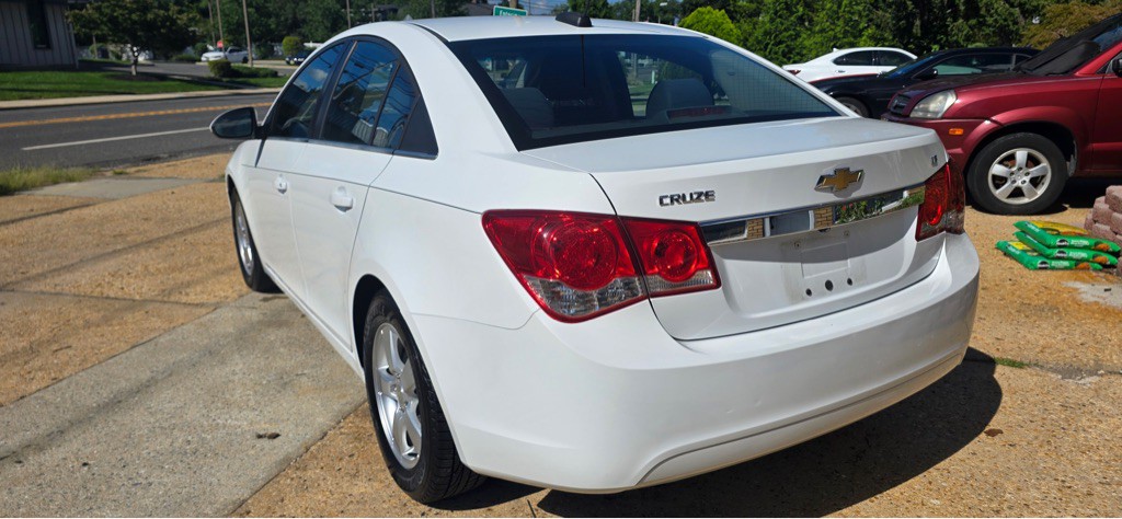 2016 Chevrolet Cruze Image 6