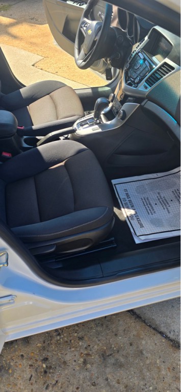 2016 Chevrolet Cruze Image 14