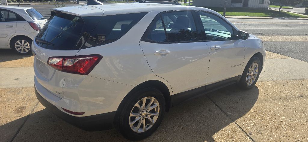 2019 Chevrolet Equinox Image 4