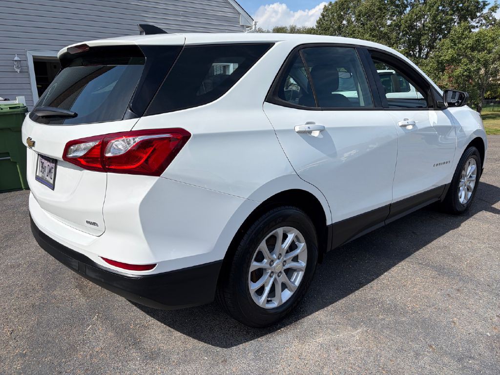 2019 Chevrolet Equinox Image 10