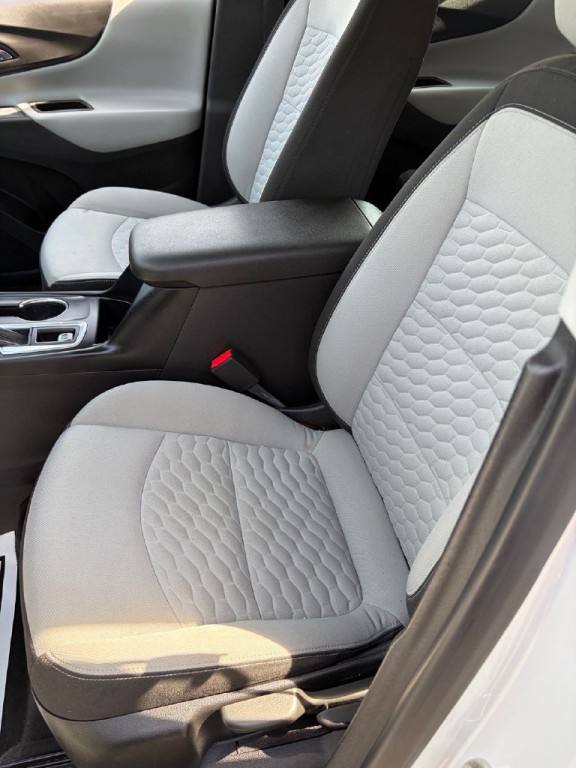 2019 Chevrolet Equinox Image 24