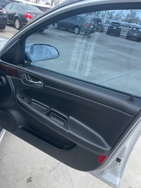 2013 Chevrolet Impala Image 17