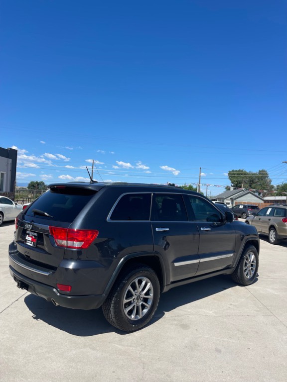 2013 Jeep Grand Cherokee Image 2